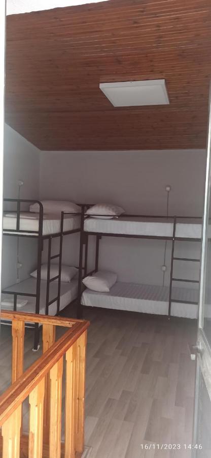 Royal Hostel ติรานา ภายนอก รูปภาพ