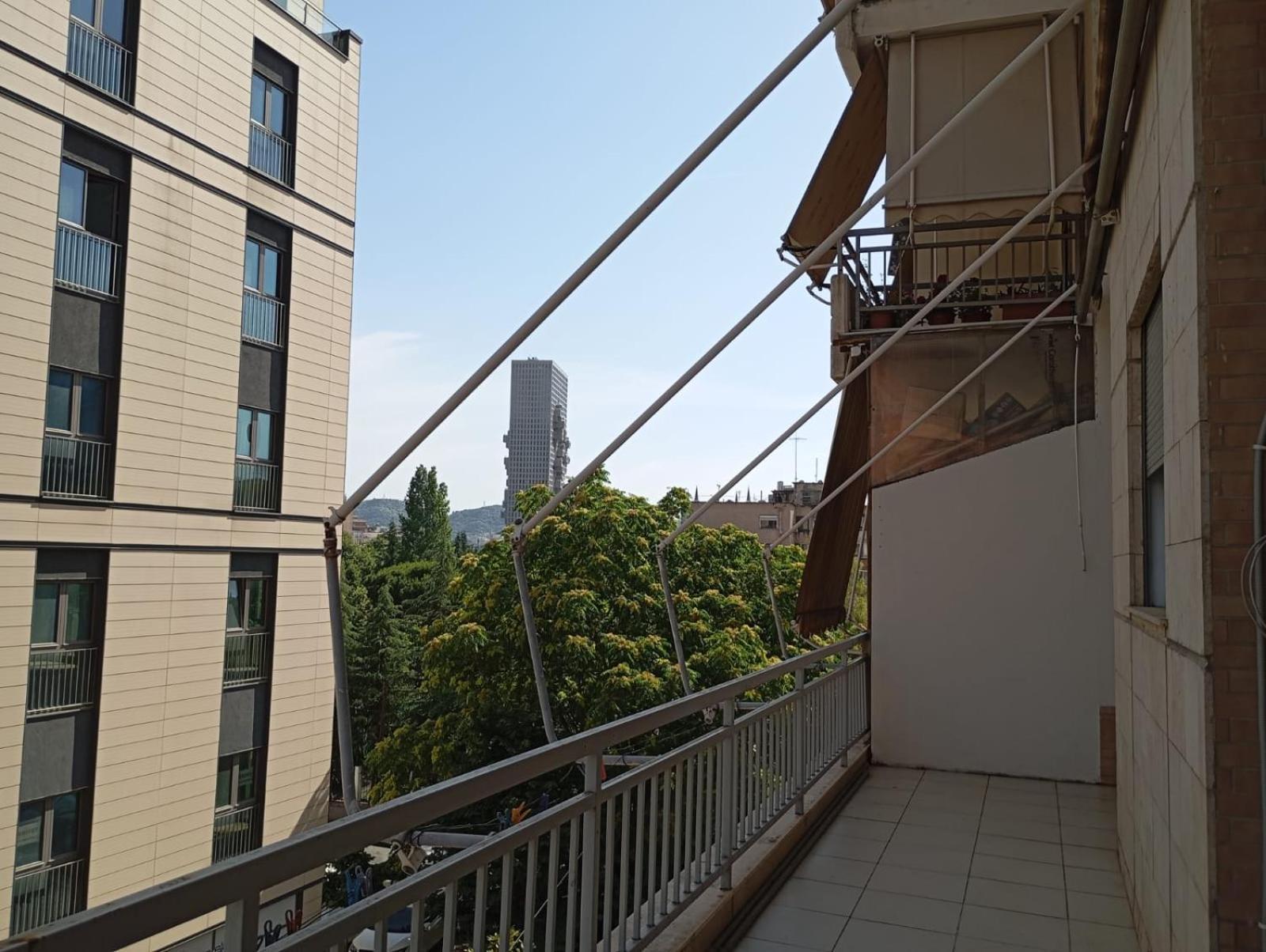 Royal Hostel ติรานา ภายนอก รูปภาพ